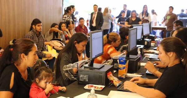 La Nación / Feria virtual arranca mañana y tendrá más de 400 vacancias laborales