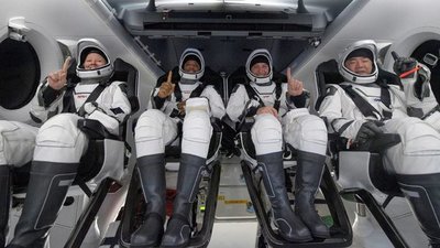 La nave de SpaceX con cuatro astronautas de la Estación Espacial Internacional regresó a la Tierra | Ñanduti