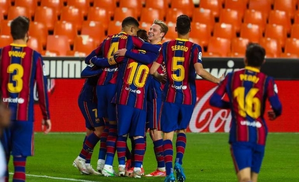 Diario HOY | Barcelona remonta y sigue en carrera por el título
