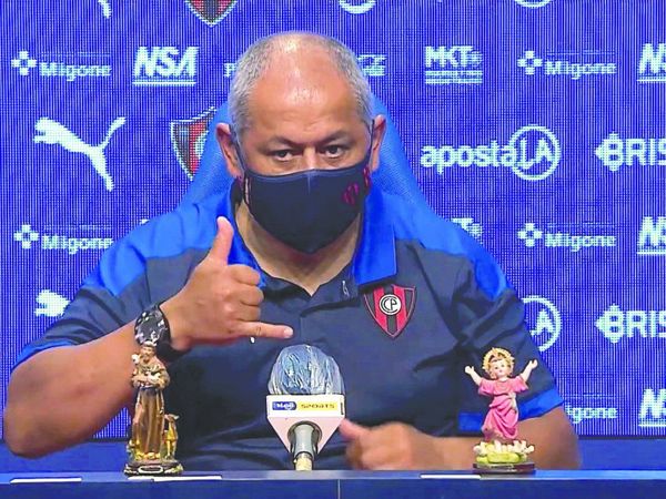 Ni el tapabocas pudo esconder la feroz sonrisa del Chiqui