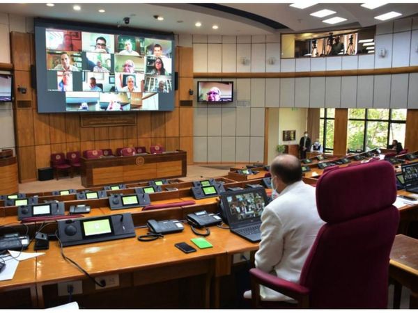 Presidencias en Legislativo serán claves en caso de un juicio a Abdo