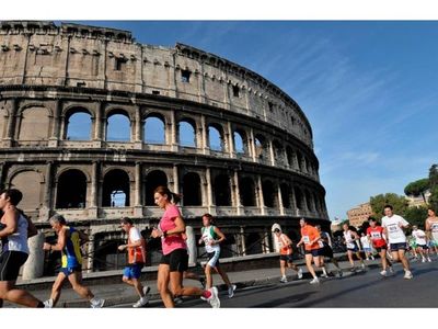Coliseo romano recuperará su arena en el año 2023