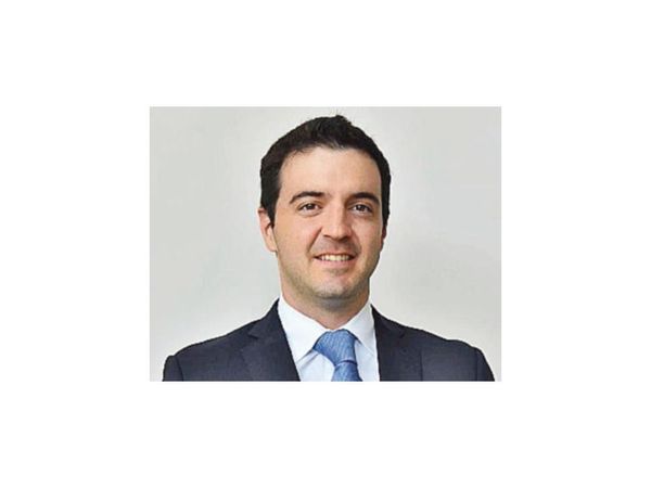 Diputado impulsa ley para operaciones electrónicas