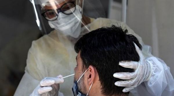 Brasil comienza mayo con casi 67.000 nuevos casos y más de 2.600 muertes