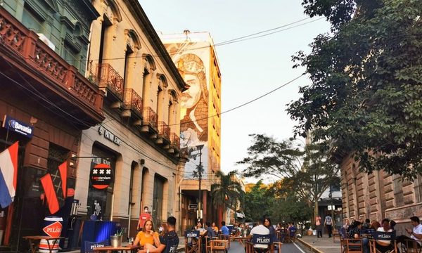 Excelente apuesta: habilitar calles peatonales en Asunción durante el fin de semana
