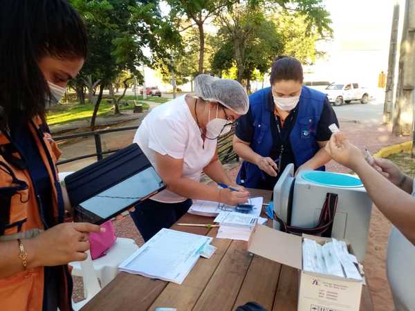 Ministerio de Salud vacunará por número de cédula los mayores de 75