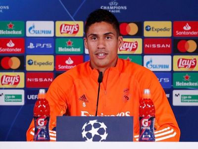 Raphael Varane no jugará ante el Chelsea