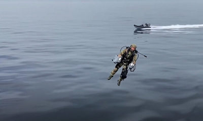 Militares británicos prueban con éxito trajes voladores y muestran cómo podrían ser las operaciones militares del futuro