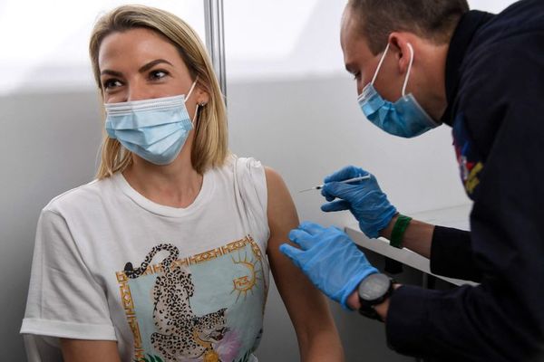 Francia registra subida en terapias intensivas, pero llega a 16 millones de vacunados - Mundo - ABC Color
