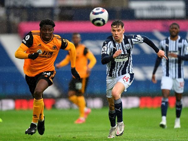 West Bromwich da un nuevo paso hacia el descenso