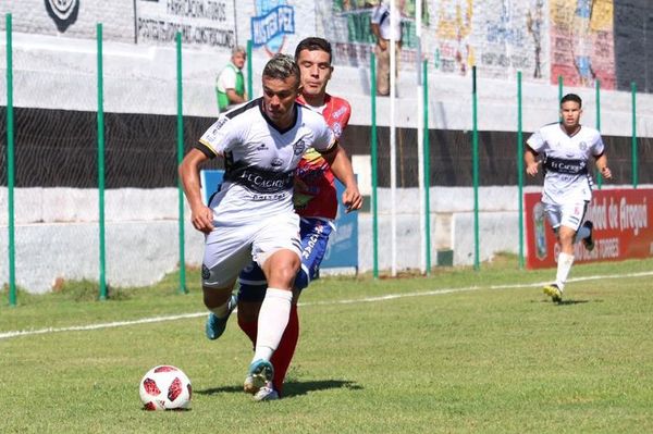 Primera B: empate a dos goles - Fútbol de Ascenso de Paraguay - ABC Color
