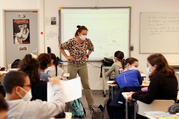 En Francia, los alumnos de secundaria retoman las clases presenciales - Megacadena — Últimas Noticias de Paraguay