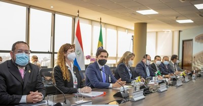 La Nación / Altos salarios en Itaipú responden a antigüedad de funcionarios