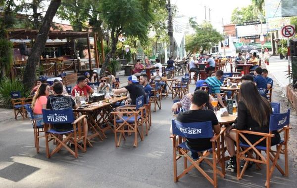 Asunción peatonal da oxígeno a sector gastronómico