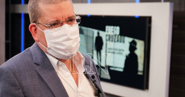 La Nación / La salida de Gusinky es un oxígeno para recuperar la institucionalidad, afirman