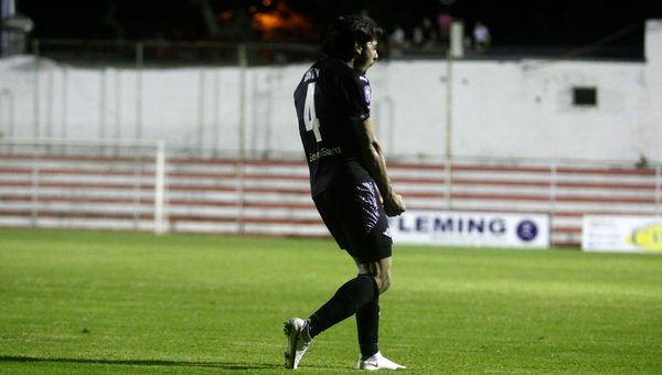 Ayrton Cougo fue la figura ante River Plate