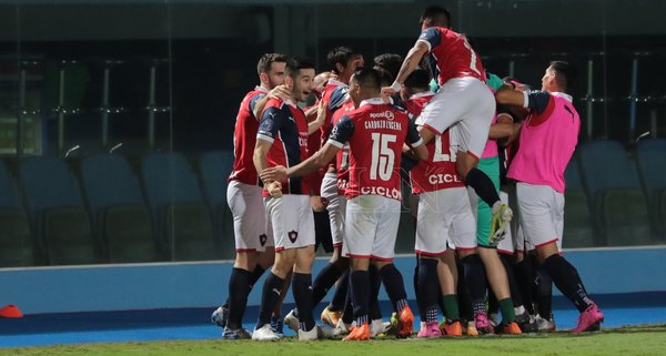 Versus / Cerro Porteño desafía al Mineiro y quiere festejar en Brasil