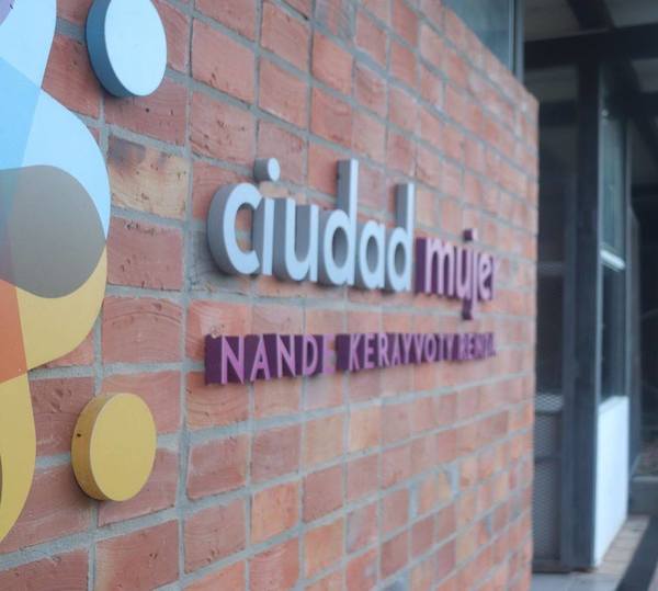 El Centro Ciudad Mujer atendió a 3.201 usuarias mediante 4.176 servicios prestados durante abril | .::Agencia IP::.