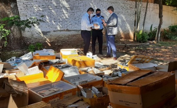 Incautan accesorios para celulares falsificados por US$ 1.500.000