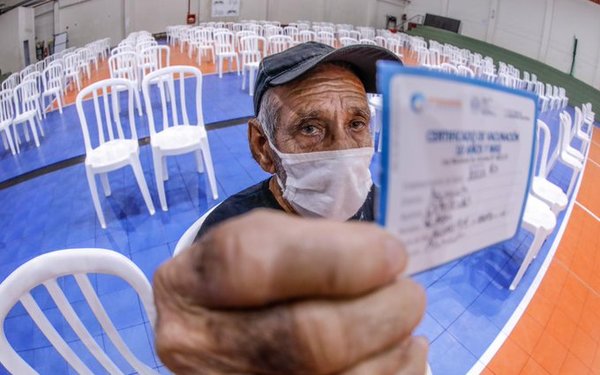 Luego del desastre del hospital de Calle’i, desde hoy vacunan en local de Unace en San Lorenzo - ADN Digital