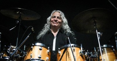 La Nación / Muere el baterista de Almendra, Rodolfo García