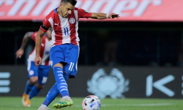Ángel Romero dio positivo al Covid-19