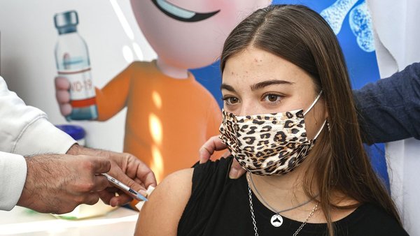 FDA aprobaría la vacuna de Pfizer para chicos de 12 a 15 años, la próxima semana - Megacadena — Últimas Noticias de Paraguay