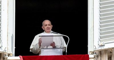 La Nación / Papa denuncia la “especulación financiera” y pide que sea “estrictamente regulada”