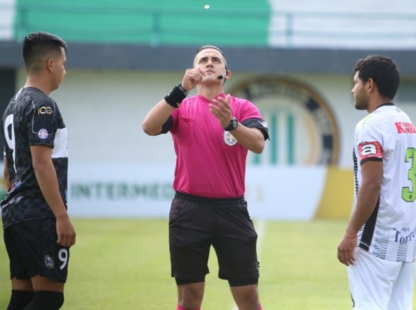 Los colores del capítulo 4 de la Primera B - APF