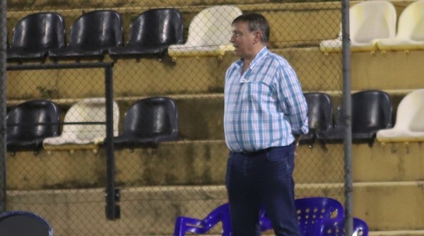 Versus / Almeida habló de los dos motivos que le hicieron dejar Sol de América