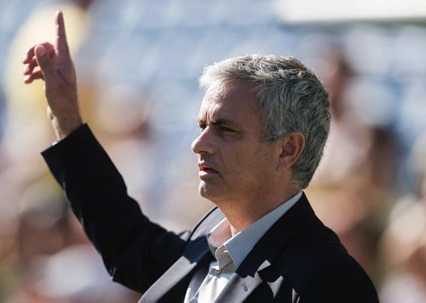 Versus / José Mourinho, nuevo entrenador del AS Roma