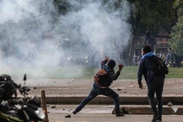 Diario HOY | ONU condena el uso “excesivo” de la fuerza en las manifestaciones en Colombia