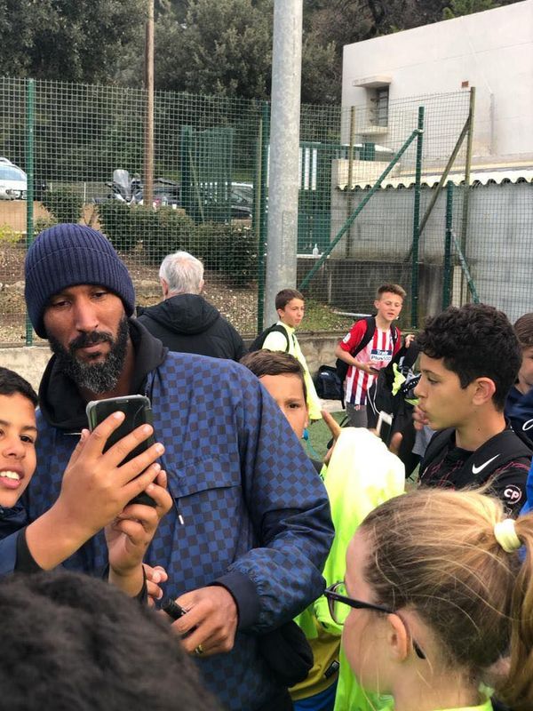 Anelka dimite como director deportivo tres meses después - Fútbol - ABC Color