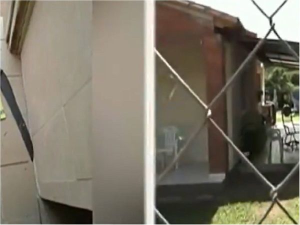 Policía balea a presunto delincuente que intentó ingresar a su vivienda