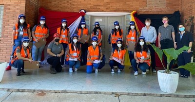 La Nación / Emprendedora sueña con ser mecánica de aviación