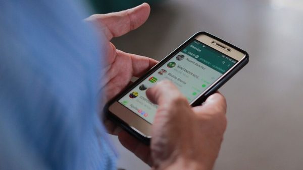 WhatsApp probaría un botón para revisar audios antes de mandarlos | Ñanduti