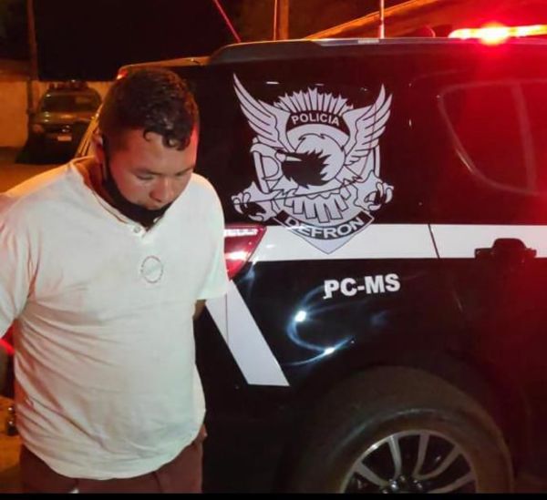 Mecánico compatriota cae con 300 kilos de marihuana en Ponta Porã - Nacionales - ABC Color