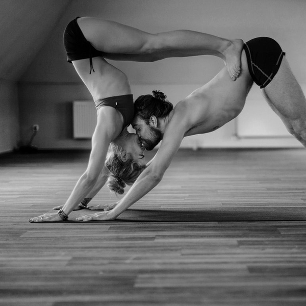 Beneficios del yoga en tu vida sexual | El Independiente