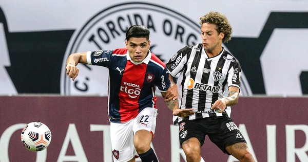 La Nación / Flojo Cerro fue golpeado