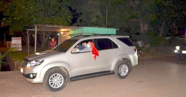 La Nación / Repudian la caravana hecha por seguidores de Retamozo