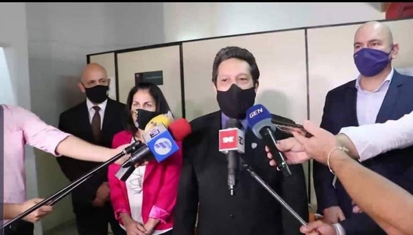 Diario HOY | Niña desaparecida: Fiscalía presenta acusación contra madre y padrastro