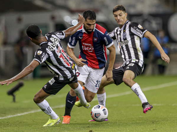 Goleada de Cerro Porteño en Brasil | .::Agencia IP::.