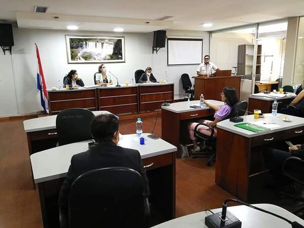 Pobladores de zona norte exigirán reapertura del paso a turistas a través de Puerto Indio - La Clave