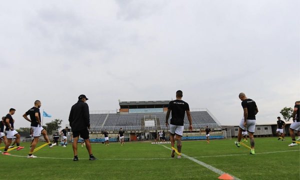 Olimpia juega esta noche ante Internacional