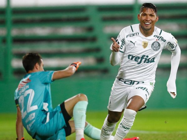 Palmeiras se venga de la derrota en Recopa y lidera con puntuación ideal