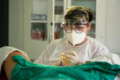 UNFPA busca aumentar las inversiones en la partería como un componente esencial de la atención de la salud – Prensa 5