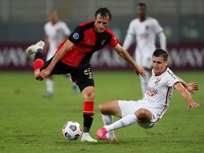 Golpe de autoridad de Melgar para gobernar el Grupo D de la Sudamericana