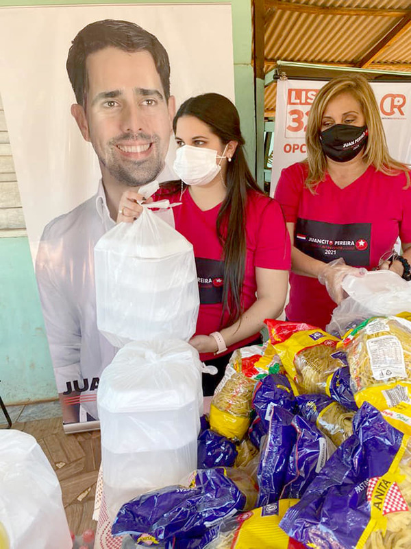Desvergonzado CLIENTELISMO POLITICO de Juancito buscando VOTOS