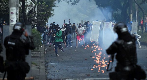 Unión Europea y las Naciones Unidas condenan el uso excesivo de fuerza en Colombia