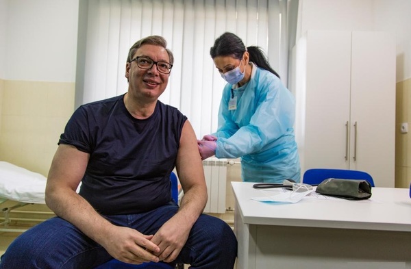Serbia pagará a sus ciudadanos para que se vacunen contra el coronavirus